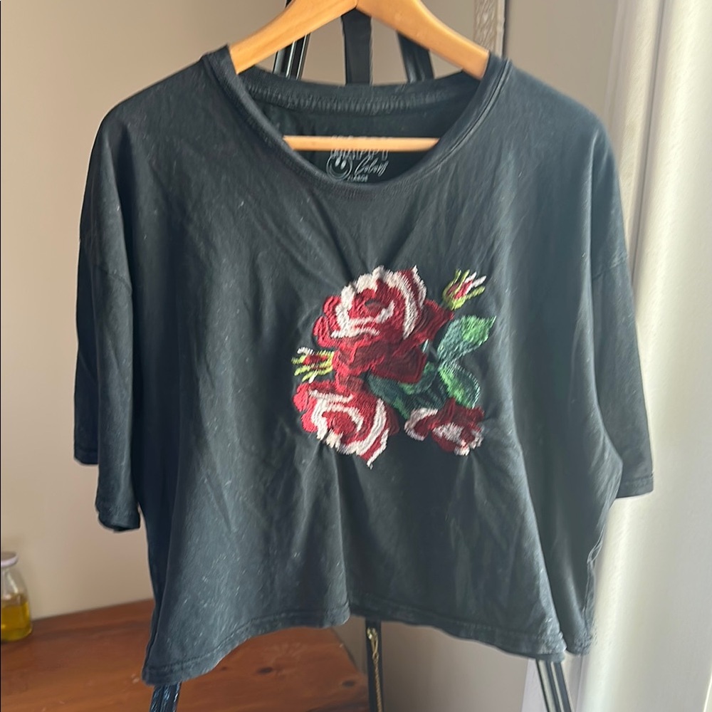 Embroidered Rose Crop top- Short Sleeve